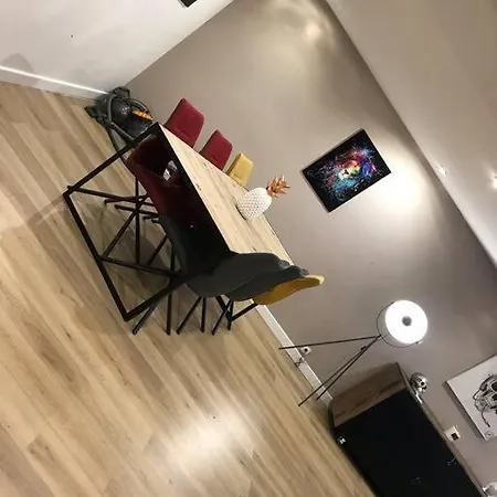 Tres Belle Plein Centre *